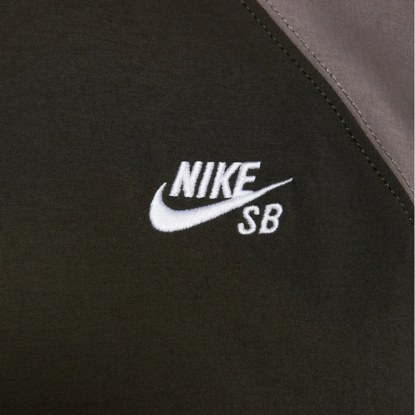 Nike SB Full Zip Woven Skate Jacket Sequoia/Cave Stone-White